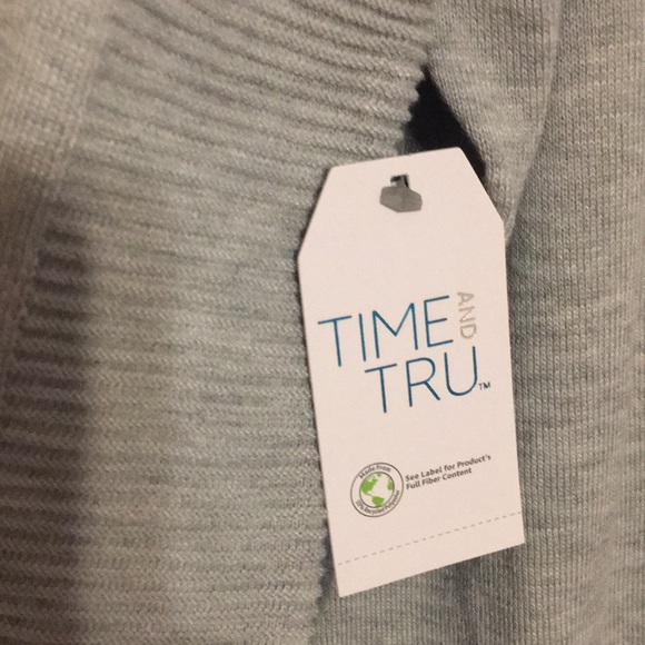 Cardigan - Picture 3 of 4